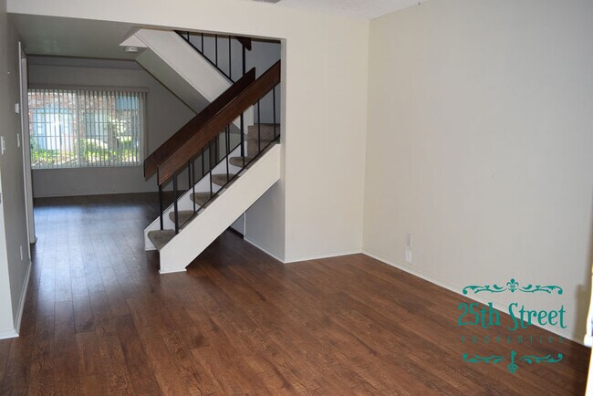 Photo - 5219 Gibbons Dr