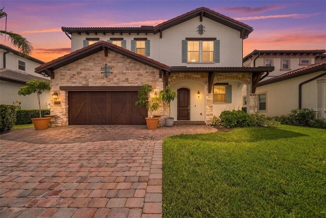 10397 Royal Cypress Way