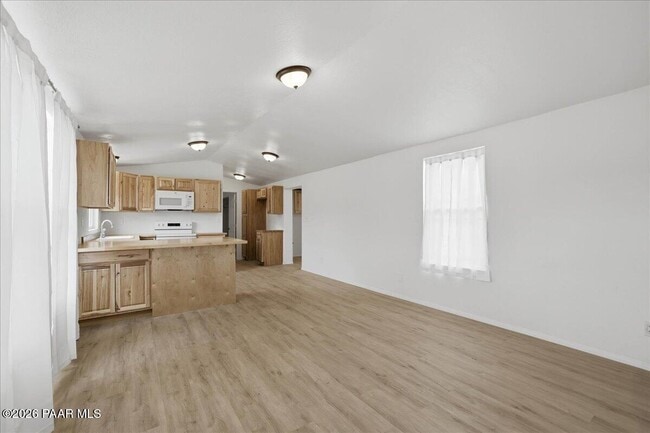 Photo - 25415 Cedar Dr