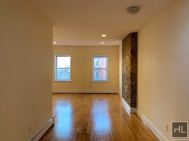 Photo - WEST BROADWAY Unit 3FL