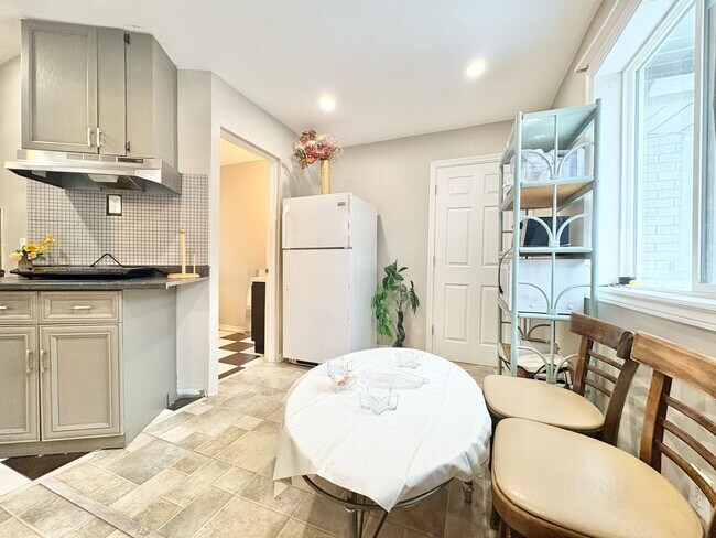 Photo - 265 Glenridge Dr