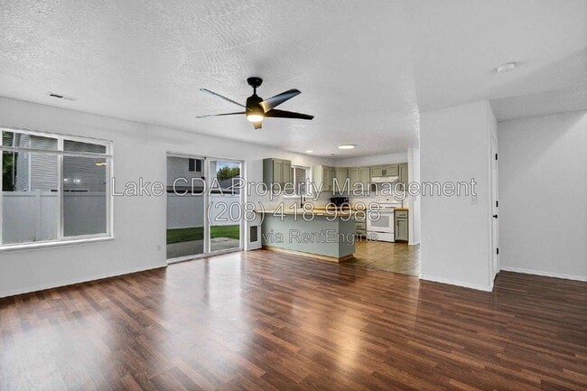2675 W Beth Loop