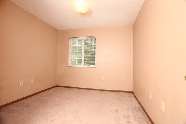 Rockridge Apartments