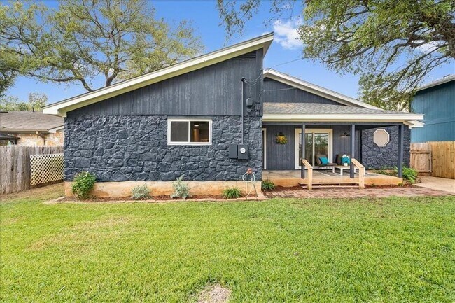 Photo - 1721 Zimmerman Ln