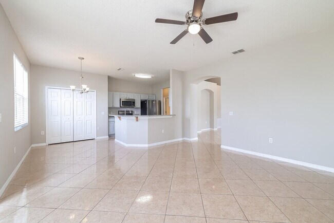 Photo - 418 Bedlington Ct