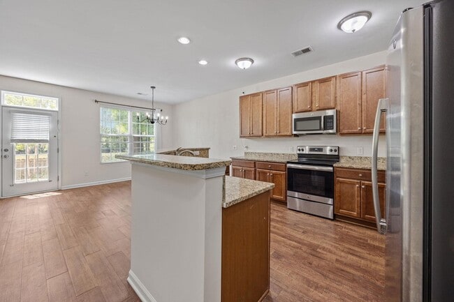 Photo - 8988 Cat Tail Pond Rd