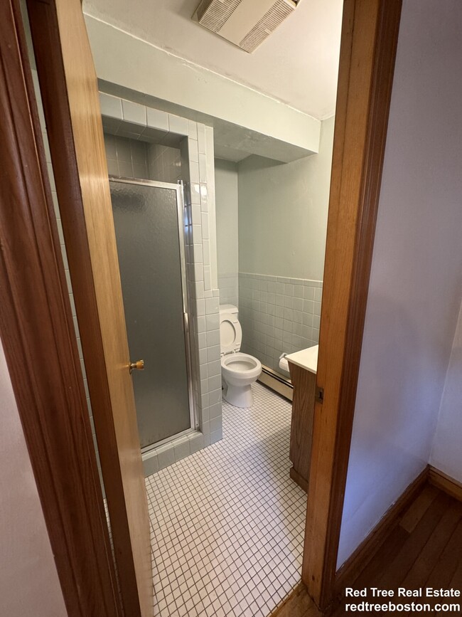 Photo - 86 Chestnut St Apartments Unit G