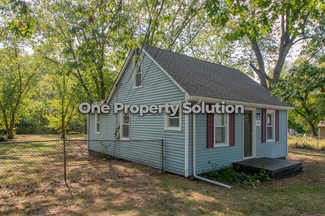 Photo - 3753 Englehart St