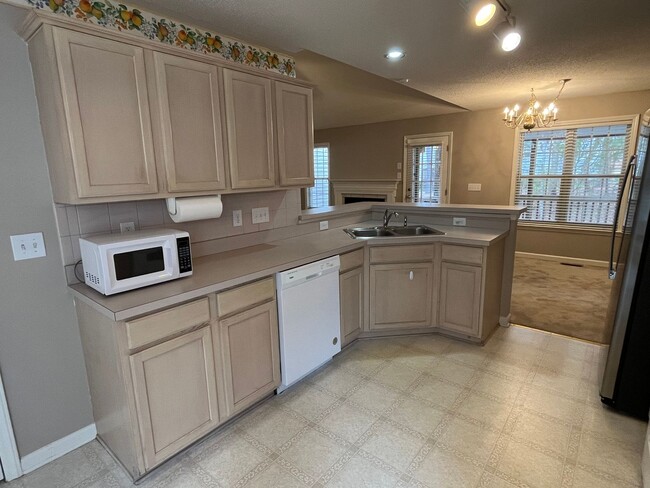 Photo - Terrific 3BD, 2BA Home in Prime Location Near Downtown Durham, Southpoint Mall, and RTP