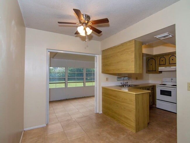 Photo - 226 SW Reynolds Ave