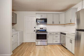 Photo - 226 Hickory St