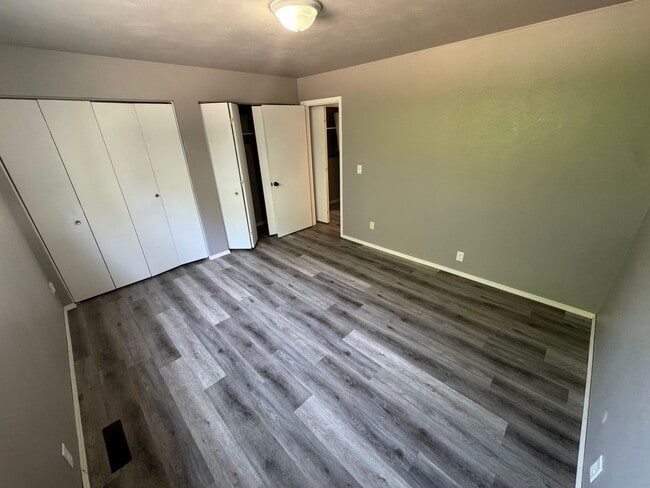Photo - 213 Sunnyridge Ct Unit D
