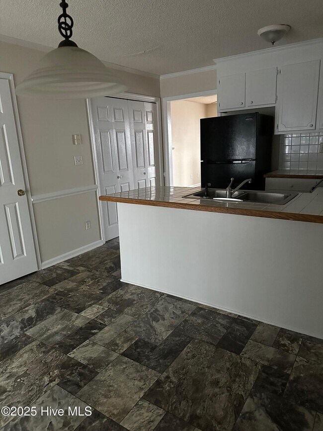 Photo - 3827 Sterling Pointe Dr