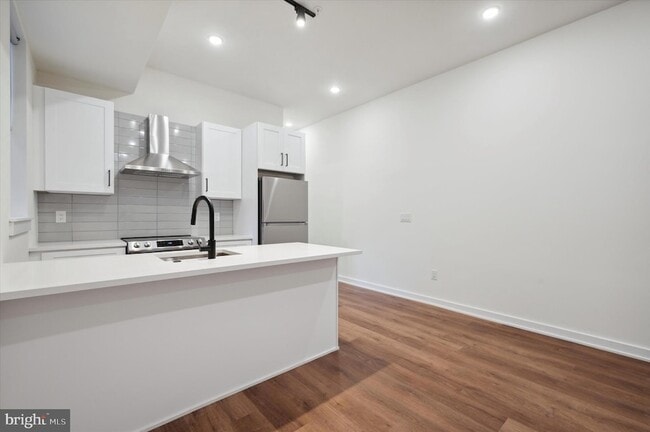 Photo - 2513 N Howard St Unit 301