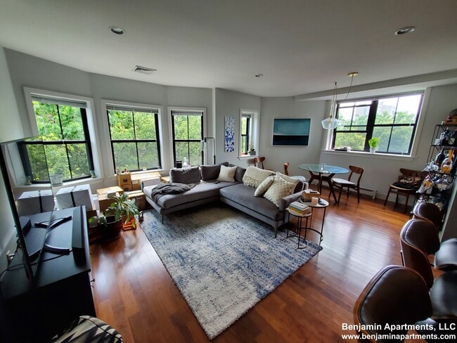 Photo - 547 Columbus Ave Condo Unit 403