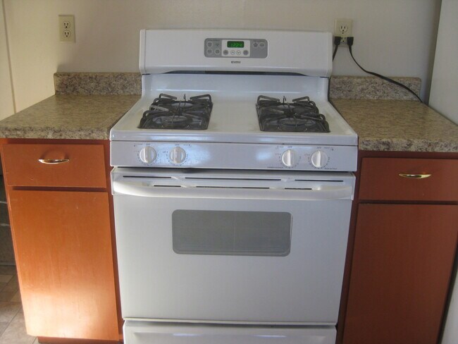 Photo - Temp 174 Unit 1