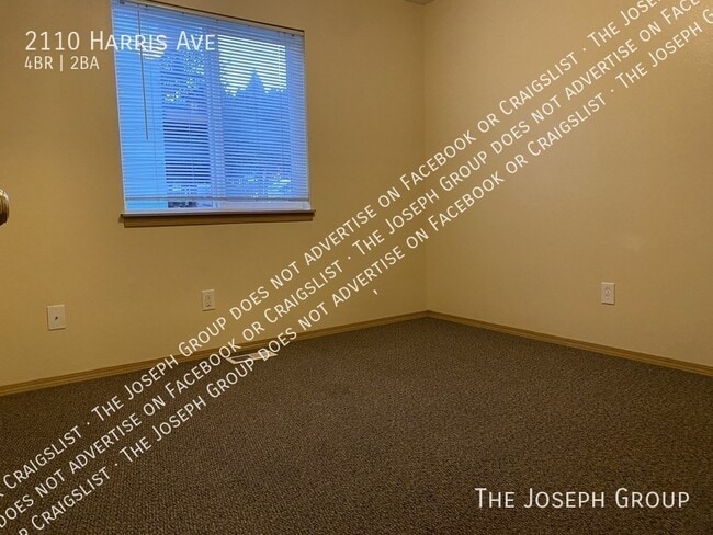2110 Harris Ave