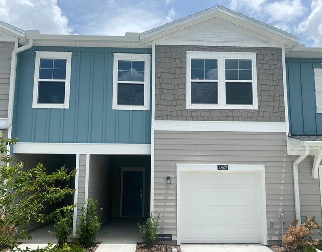 Building Photo - 4863 SW 81st Lp
