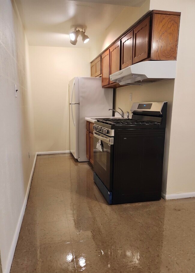 119 Oakland Ave