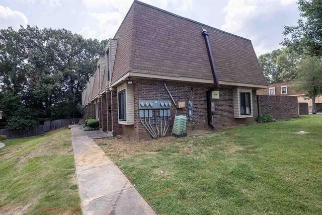 Building Photo - 1898 Poplar Woods Cir E Unit #2