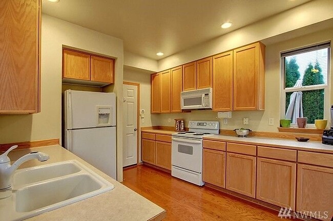 Photo - 15015 29th Ave W