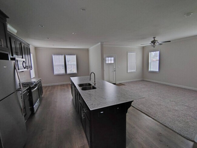 Photo - 6656 Pentz Rd