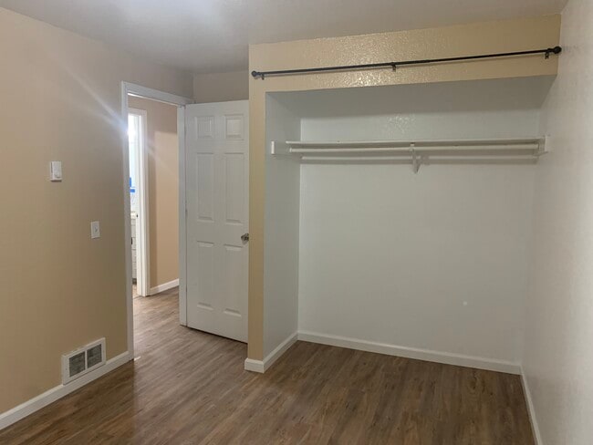 Photo - 6723 Kinwood Park Ln SE Unit #4