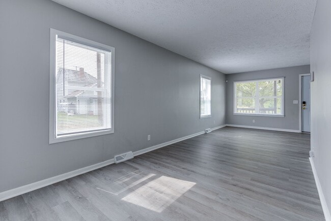 Photo - For Rent - Four-Bedroom Two-Bathroom Home ...