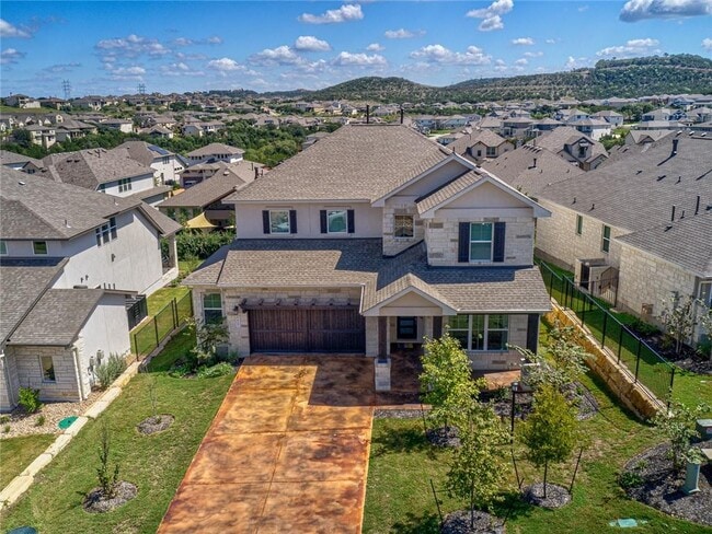 Photo - 425 Sitlington Ln