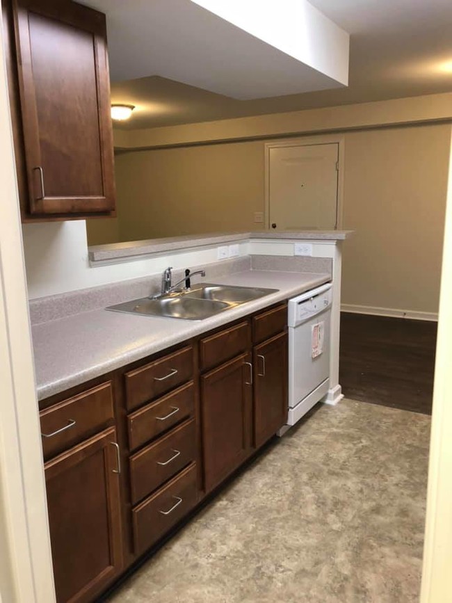 Timberland Park Apartments - Timberland Park Apartments