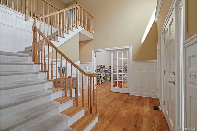 Photo - 484 Rosedale Ave