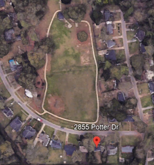 Photo - 2 bedroom house in Midtown accross the street from Denton Park!