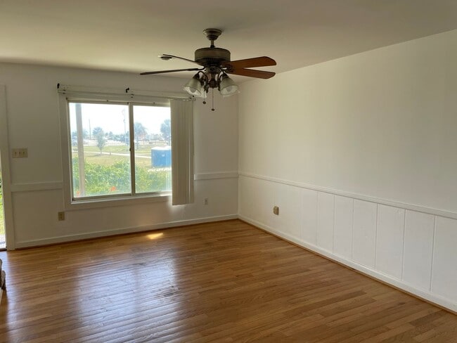 Photo - SE133 Unidad SE133  3