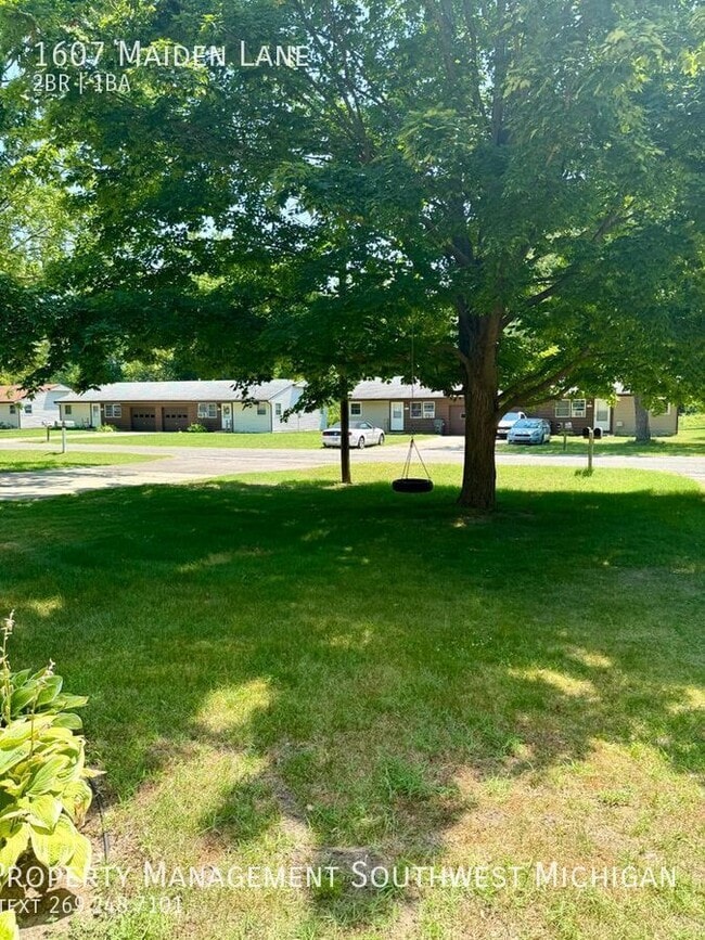 Photo - 1607 Maiden Ln