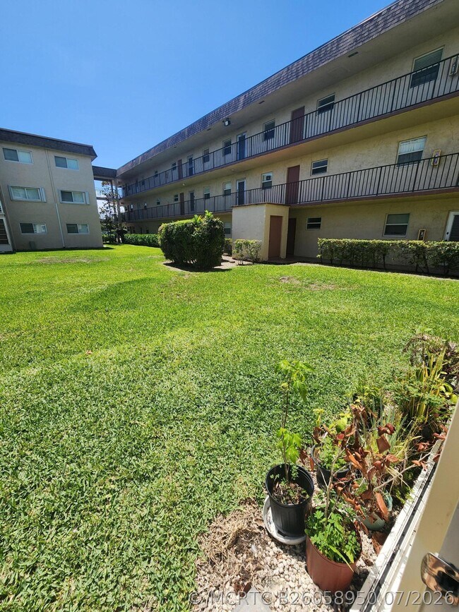 Photo - 705 Lori Dr Unit 110