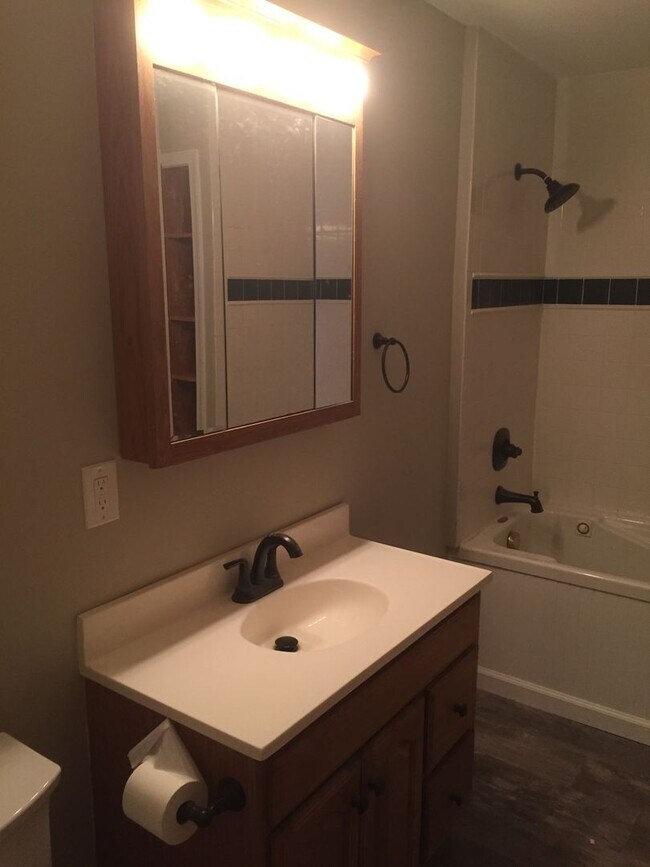 Beautiful 2 bedroom Home in Emmaus Rental House Rental in Emmaus, PA