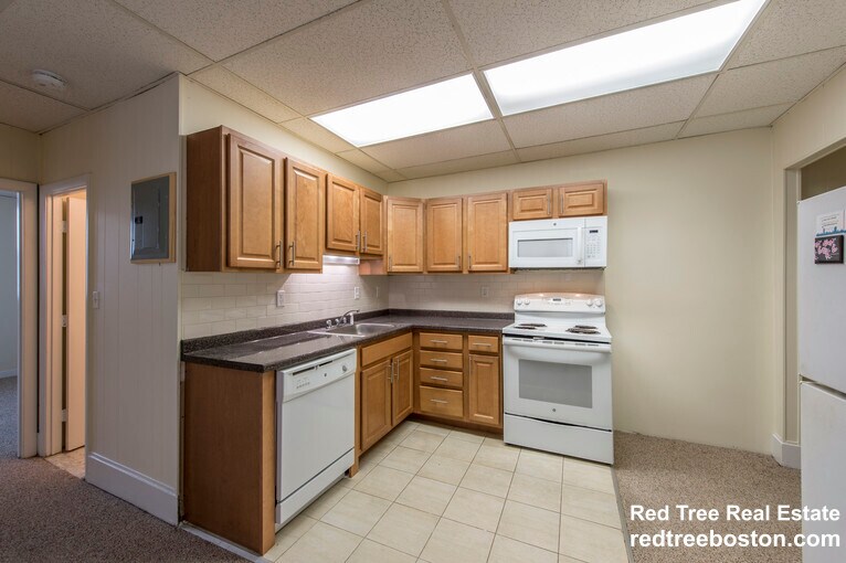 Photo - 7 Barrows St Unit B