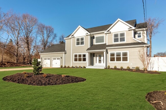 Photo - 950 Tasker Ln