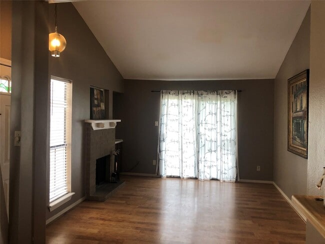 Photo - 3500 Tangle Brush Dr Unit 86