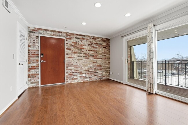 Photo - 5000 Baltimore Ave Unit 301