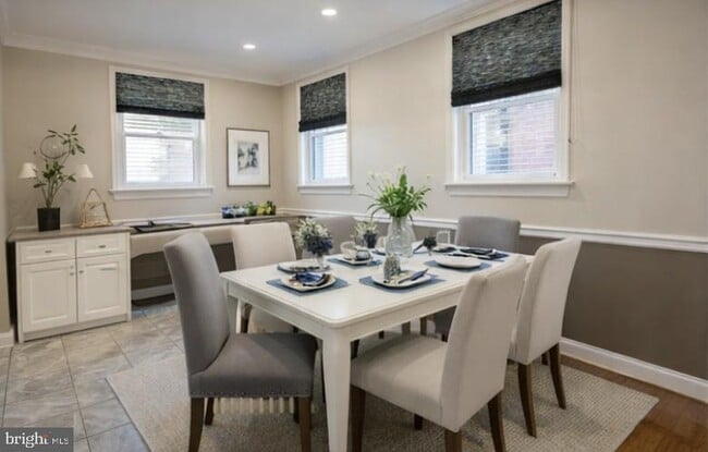 Photo - 1223 Wellington St