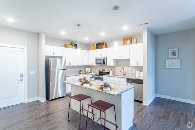 2BR,2BA,1147SF
