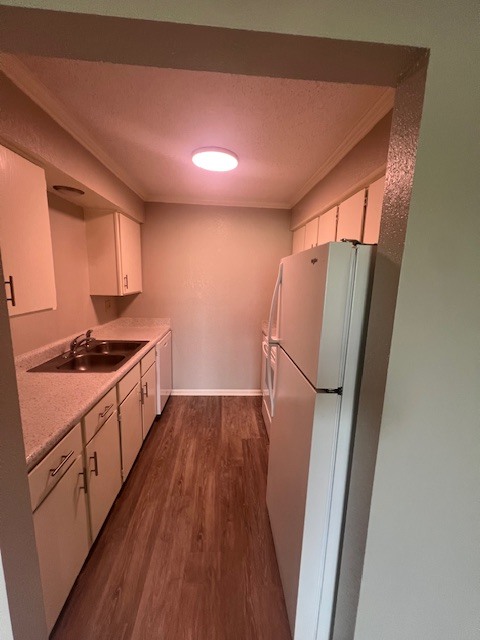 2BR - Kitchen