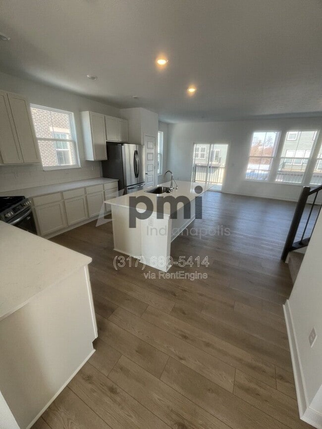 Photo - 4895 Gilet Dr