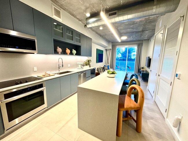 Photo - 1941 NW 3rd Ave Unidad A19