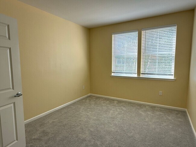 1310 Saddle Rack St Unit 327