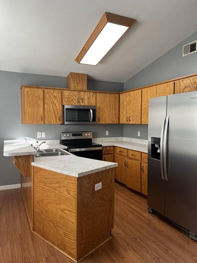 Photo - 83 Black Foot Rd