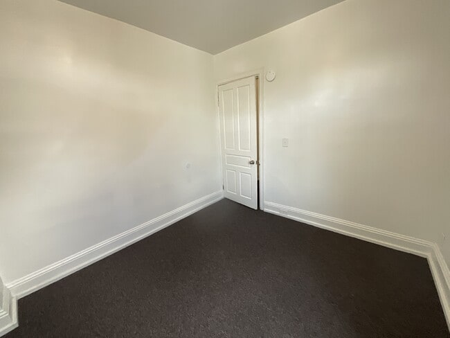 Photo - 330 Smyser St