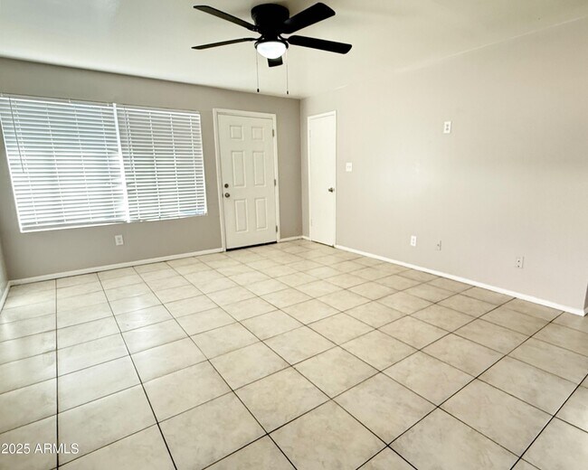 Photo - 4719 N 15th Ave Unit 3