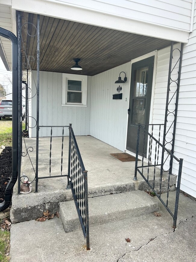 Photo - 115 3rd St